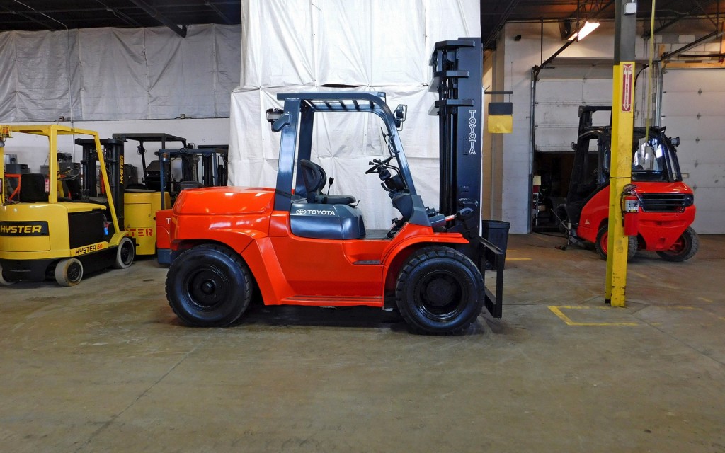  2007 Toyota 7FDU70 Forklift on Sale in Georgia