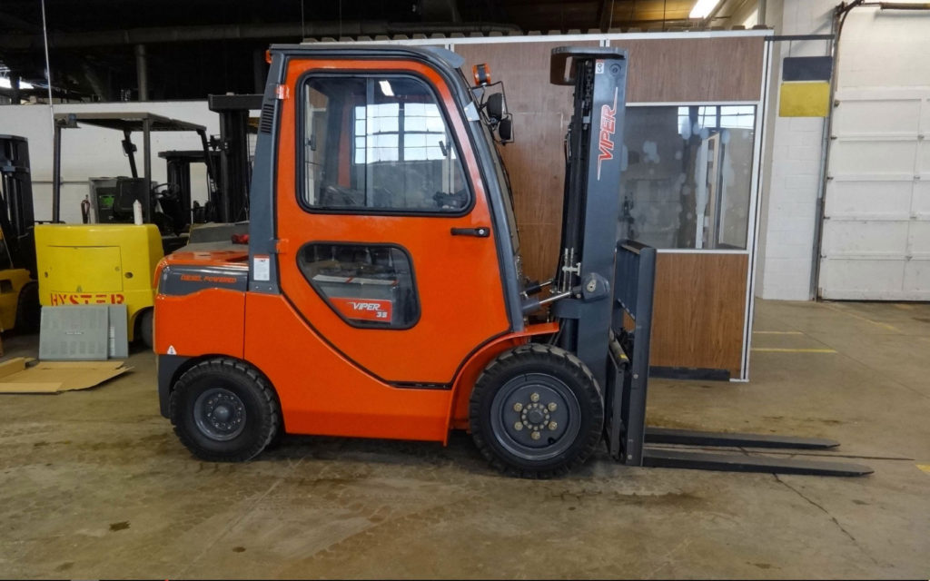  2016 Viper FD35 Full Cab Forklift on Sale in Georgia