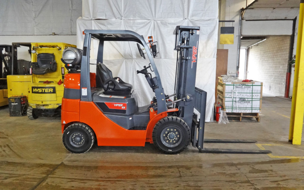  2016 Viper FY25BCS Forklift on Sale in Georgia