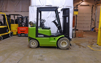 2000 Clark CGP25 Forklift on Sale in Georgia